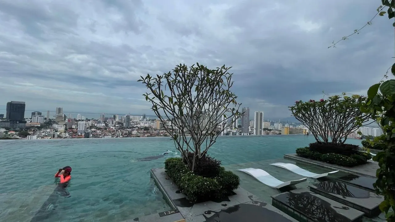 Apartment Beacon Executive Suites #Cozyfamilystay #Rooftoppool #13 George Town