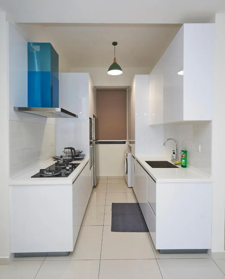 Beacon Executive Suites #Cozyfamilystay #Rooftoppool #13 George Town 0*,